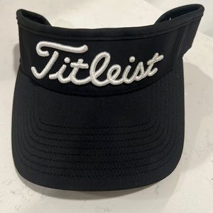 Titleist navy visor